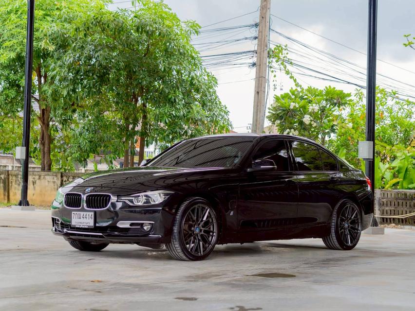 BMW 330e 2.0 Sport ปีจด 18