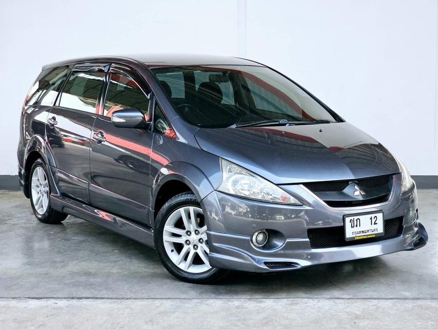 รหัสรถ SEZ12 Mitsubishi Space Wagon 2.4 GT เกียร์ ออโต้ เบนซิน สี เทา ปี 2012