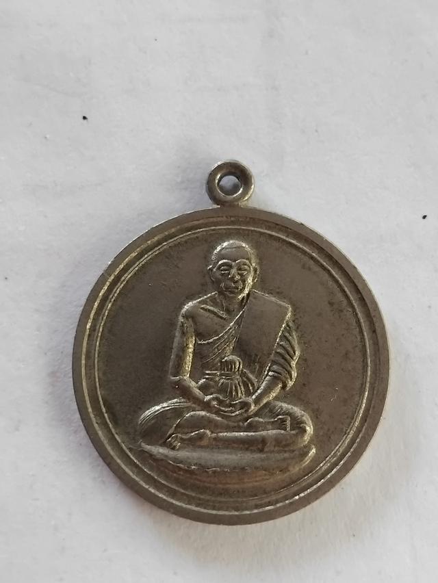 หลวงพ่อเงิน ดอนยายหอม