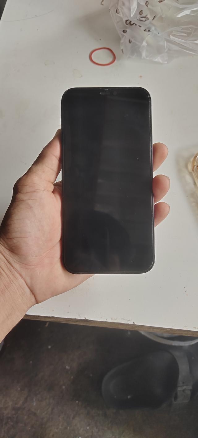 ไอโฟน12