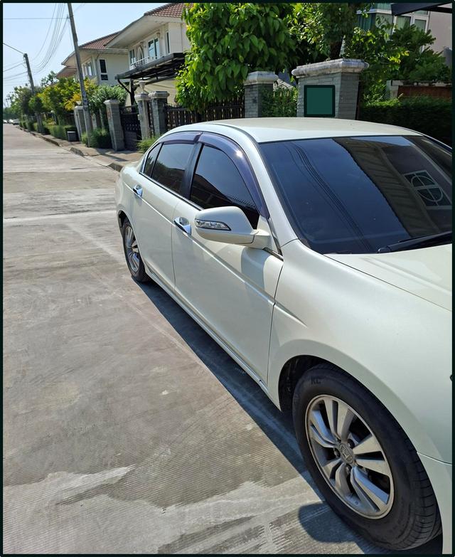 ็Honda Accord ปี 2010 ขายถูก รูปที่ 2