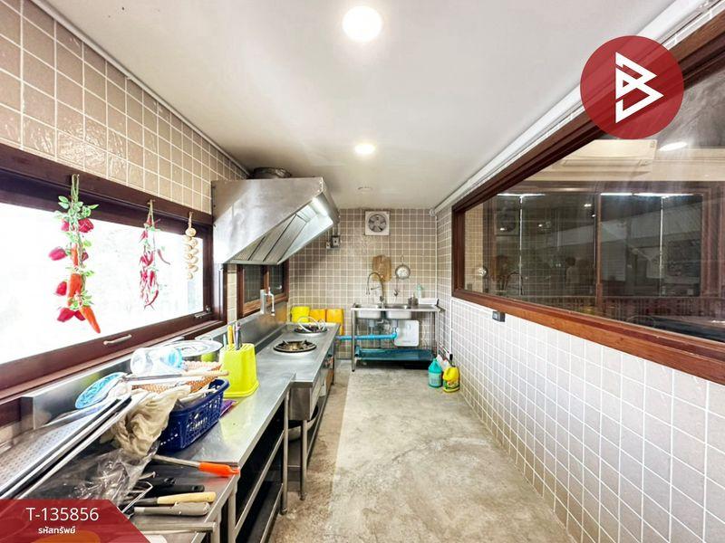 ขายอาคารพาณิชย์ 3 ชั้น เนื้อที่ 65.2 ตารางวา  ตำบลแสนสุข เมืองชลบุรี 4