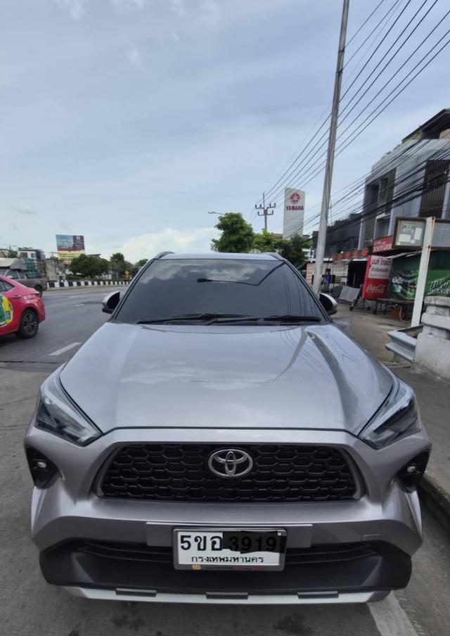 รถยนต์​Toyota​ Yaris​ Cross