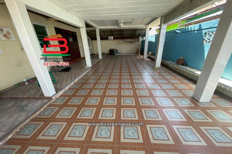 บ้านเดี่ยว 2 ชั้น เนื้อที่ 40.5 ตร.ว. ชุมชนอนันต์สุขสันต์ (ซอยรามอินทรา 5 แยก 77) ถนนเทพรักษ์ แขวงท่าแร้ง เขตบางเขน 2