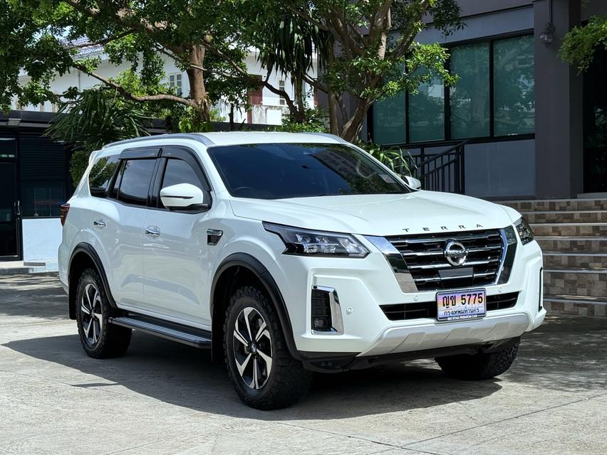 2023 NISSAN TERRA 2.3 VL รถมือเดียวออกป้ายแดง วิ่งน้อยเพียง 40,000 กม สภาพป้ายแดง รถไม่เคยมีอุบัติเหตุครับ