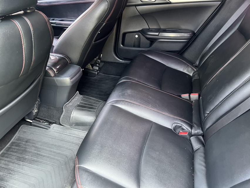  Honda Civic 1.8 FC E i-VTEC  14