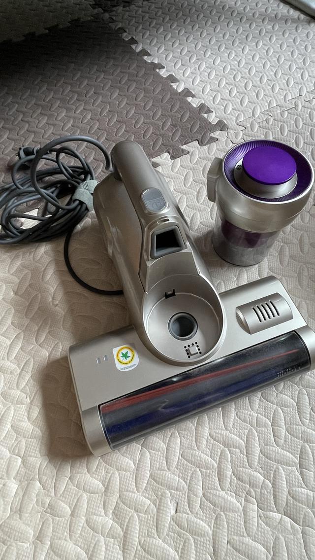 เครื่องดูดไรฝุ่นแสงยูวี ใช้ไม่เกิน5ครั้ง