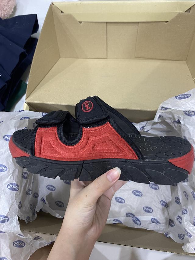 รองเท้า Scholl รุ่น Cyclone สีดำแดง รูปที่ 3