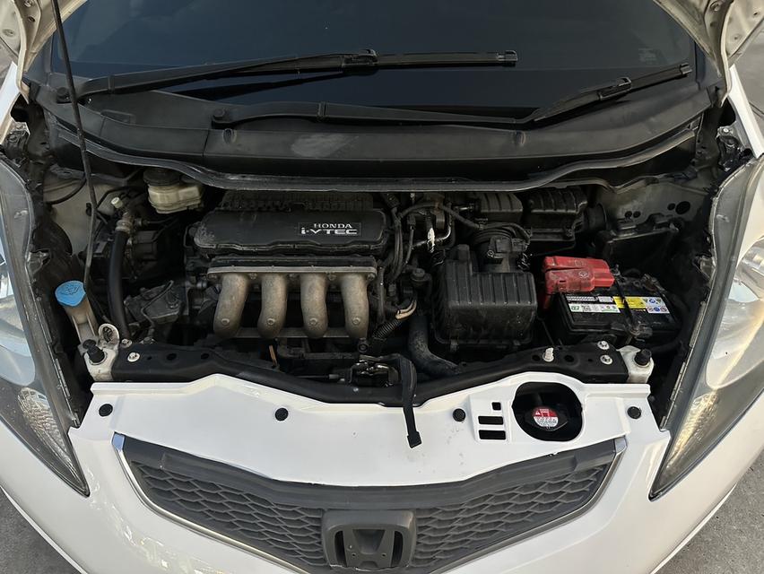 Honda Jazz 1.5 SV AT 2011 รูปที่ 18