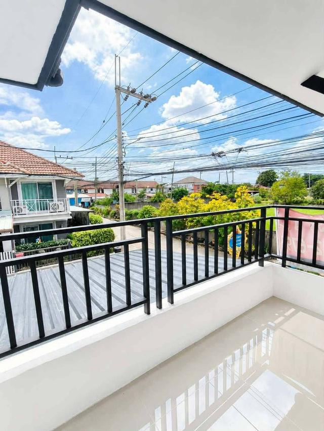หมู่บ้านพฤกษา3  ถนนวัดลาดปลาดุก บางบัวทอง ทาวน์เฮาส์ 2 ชั้น  หลังมุม ตกแต่งใหม่พร้อมอยู่ มีพื้นที่ด้านข้าง โปร่ง โล่ง รับลมดี บรรยากาศดี 17