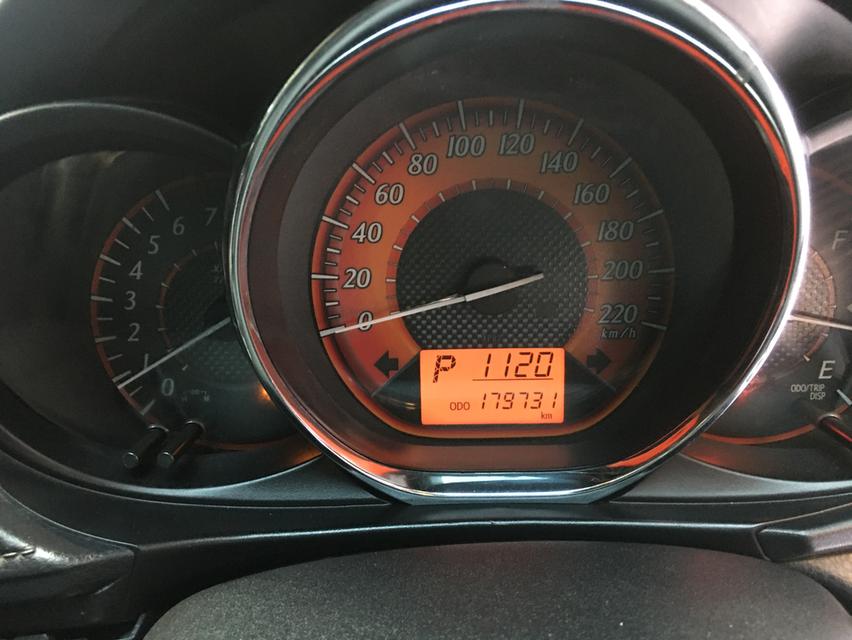 2013 Yaris 1.2G สภาพ 5 ดาว มือเดียวป้ายแดง รูปที่ 8