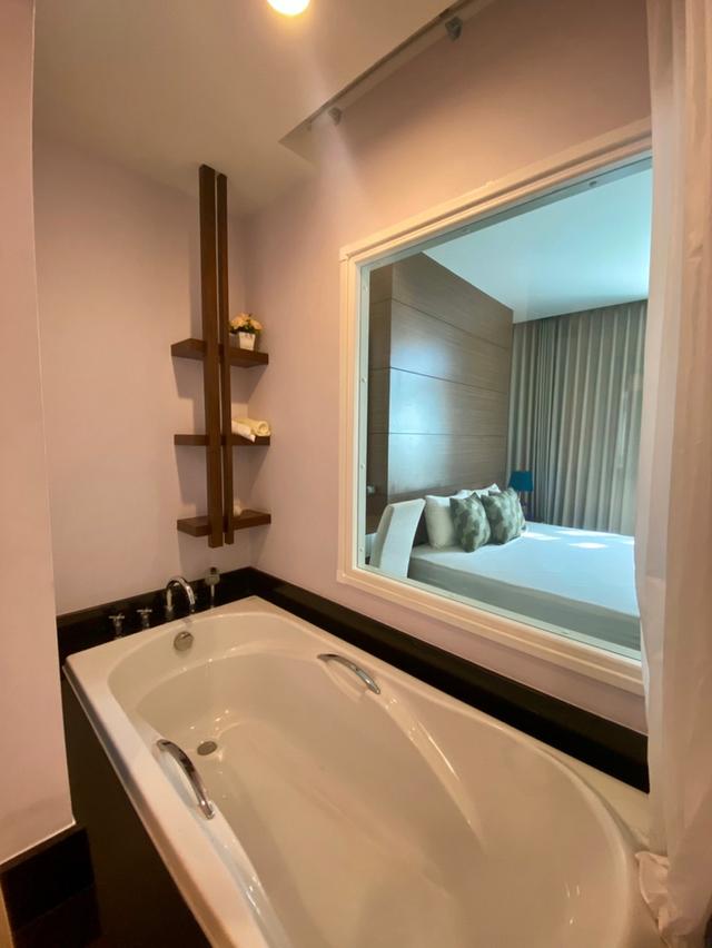 ขายคอนโดขนาด 1 ห้องนอน ตกแต่งพร้อมเข้าอยู่ ในโครงการ The Unique Condo @ Ruamchok 3