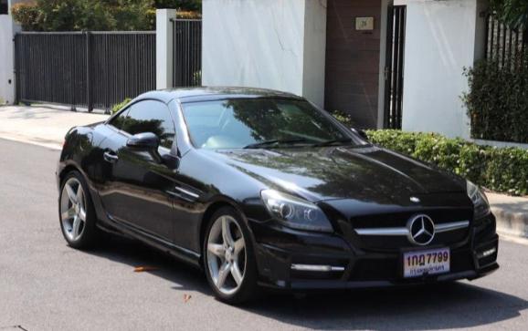 ขาย Mercedes-Benz SLK-Class สีดำ 9