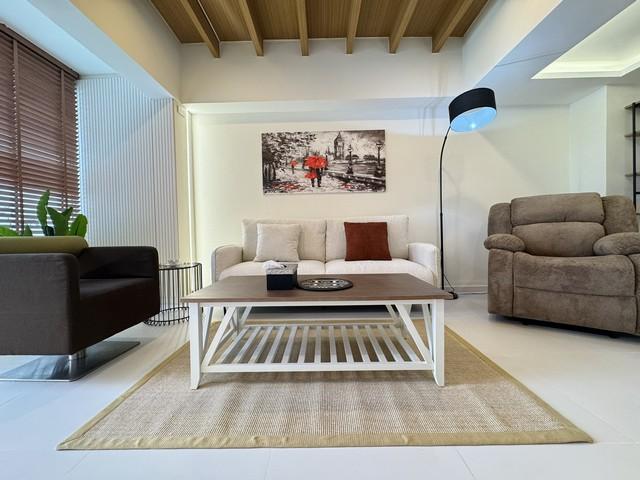 ขายทาวน์เฮ้าส์ 2 ชั้น หมู่บ้าน Khlongtan Nivet คลองตันนิเวศน์ ปรีดีพนมยงค์42 รีโนเวทใหม่ สุขุมวิท 71 ใกล้เอกมัย ทองหล่อ เข้าเมืองสะดวก 12