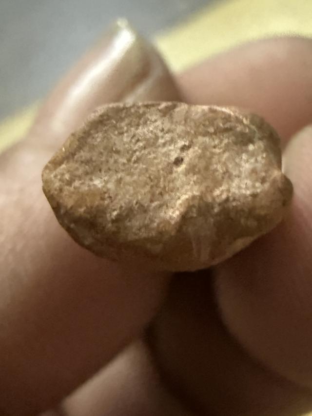 พระรอดลำพูนพิมพ์ใหญ่ 4