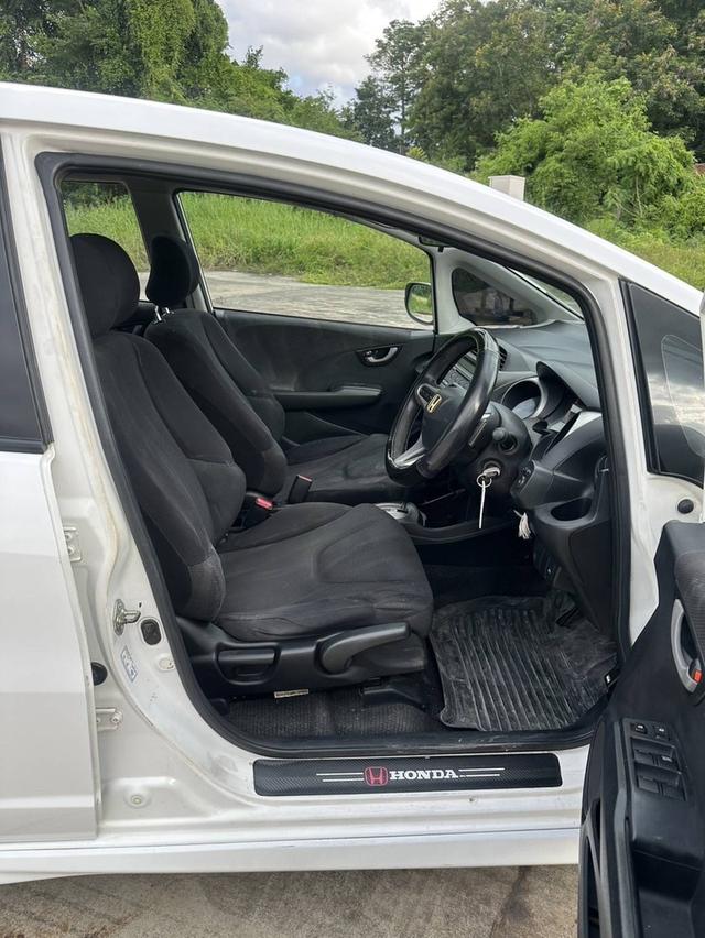 (แจ้งรหัสรถ BK5056) Honda Jazz 1.5 SV💥ปี2008💥 รูปที่ 6
