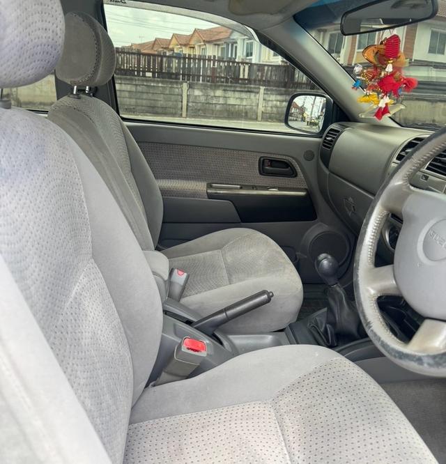 🖌️ราคา 148,000ขายสด ISUZU D-MAX HI-LANDER 3.0 ปี2005เกียร์ธรรมดา เครื่องดีเซล 3000CC ตัวสูง 4ประตูเบาะผ้าเดิมโรงงาน รูปที่ 9