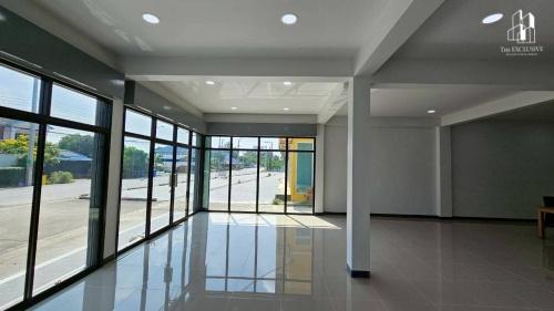 ขายอาคารพาณิชย์ หมู่บ้าน ลภาวัน 22 บางใหญ่ ราคาต่ำกว่าประเมิน เครดิตดีมีเงินเหลือ พร้อมเปิดกิจการหรือร้านอาหาร 3