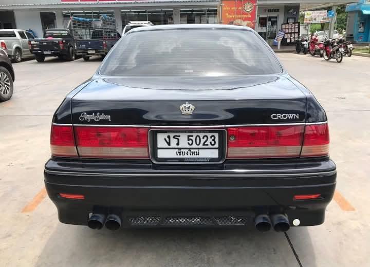 Toyota Crown ปี 1998 5