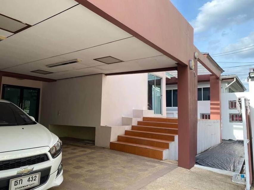 ให้เช่าบ้านเดี่ยว 2ชั้น เล่นระดับสไตล์โมเดิร์น หมู่บ้านอารีน่าการ์เดนท์ อ่อนนุช 44  9