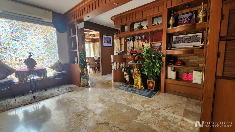 68070948 : ขายบ้านเดี่ยว 2 ชั้น Built-in ทั้งหลัง ขนาด 4 ห้องนอน บนที่ดิน 84.3 ตารางวา หมู่บ้านลัดดารมย์ วัชรพล-สุขาภิบาล 5  9