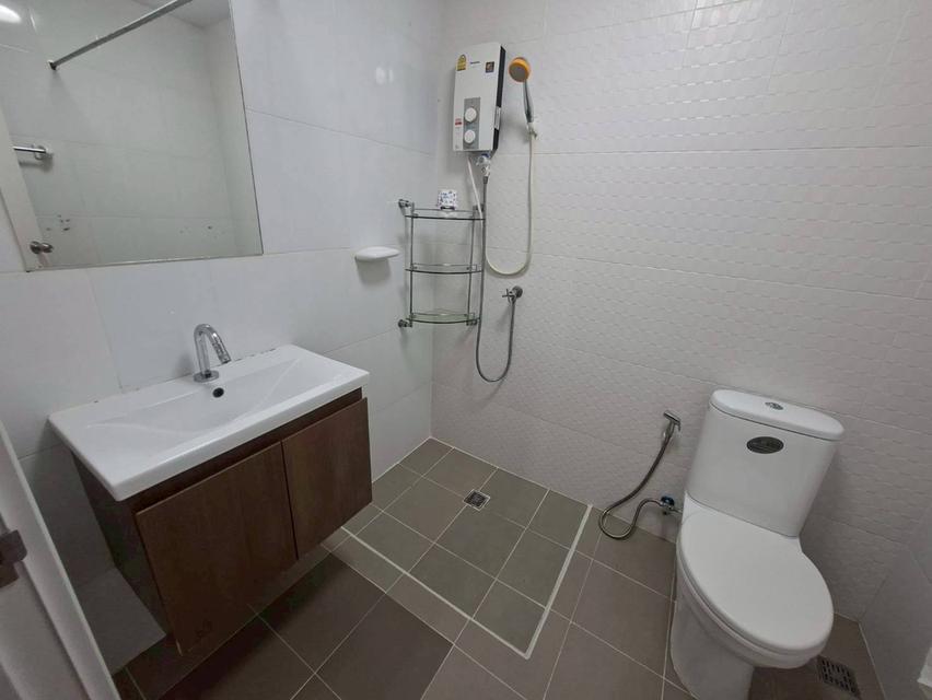 ให้เช่าทาวน์โฮม 3 ชั้น หมู่บ้านวิลเลตซิตี้ ทำเลดีพร้อมอยู่ ใกล้ APL หัวหมาก (N.1947) 8