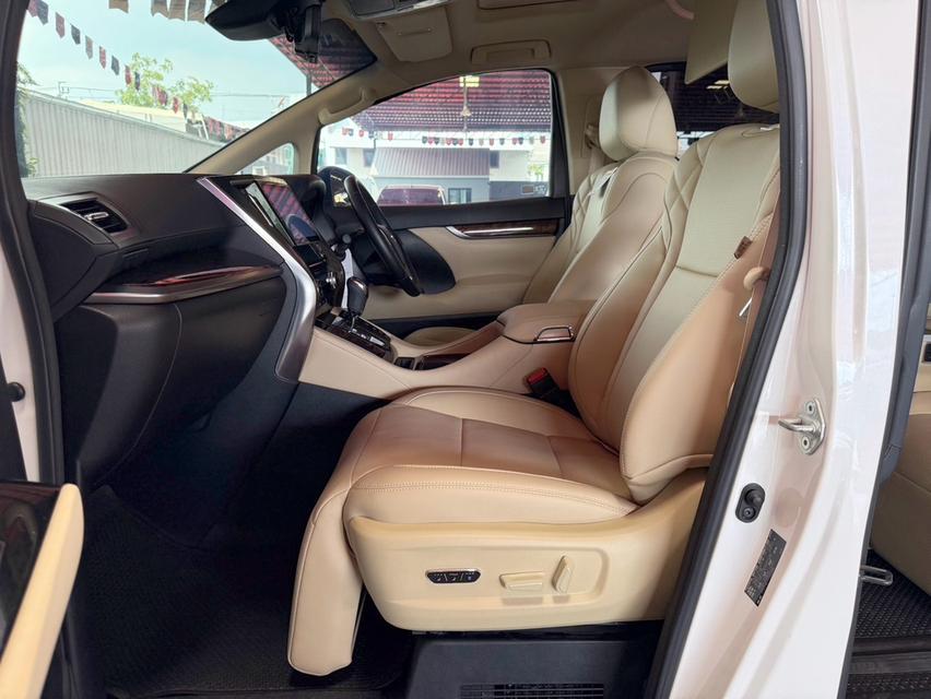 TOYOTA ALPHARD 2.5 HYBRID E-FOUR ปี 2020 รูปที่ 13