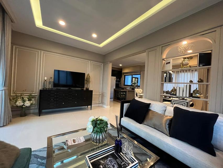 ขายบ้านเดี่ยว เศรษฐสิริ ปิ่นเกล้า-กาญจนาฯ ที่ดิน 101 ตร.วา - พื้นที่ใช้สอยกว่า 330 ตร.ม. - 5 ห้องนอน 10