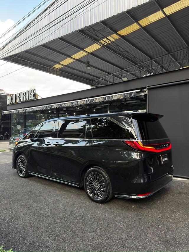 LEXUS LM350hYear 2024Mileage: 12700 km Price : 5.19 m āļĢāļđāļāļĒāđāļāļĒāļāļĩāđ 3