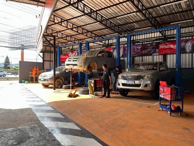 ส่งต่อกิจการร้านเปลี่ยนยาง ซ่อม Service รถยนต์ ขายพร้อมเครื่องจักร เครื่องมือ 1 ไร่ 65 ตารางวา