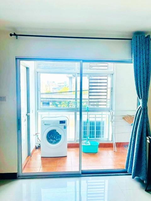 ให้เช่าคอนโดรีเจ้นท์โฮม 7/1 1 นอน 1 น้ำ BTSบางนา 600 ม.ใกล้ไบเทค บางนา 800 ม. ขนาด 41ตร.ม. ตึก A ชั้น 4 เฟอร์นิเจอร์ครบ 3