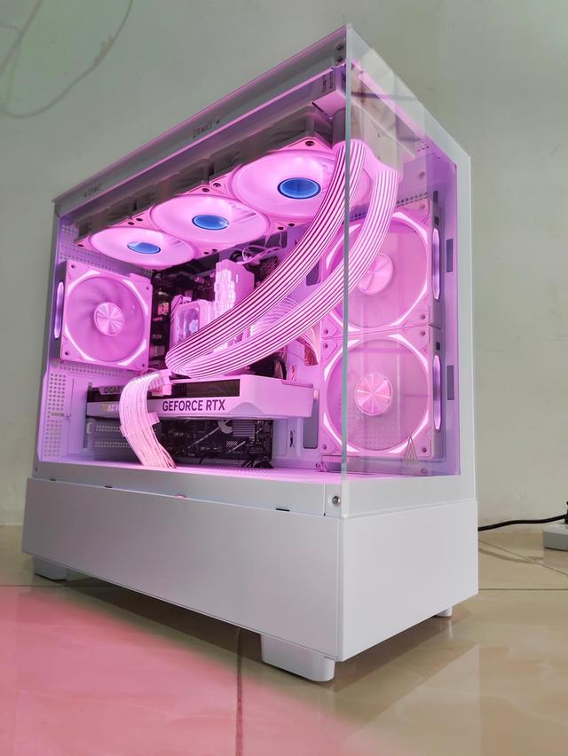 ขายคอมพิวเตอร์ Asus สีชมพูเหมาะสำหรับสาวๆ 1