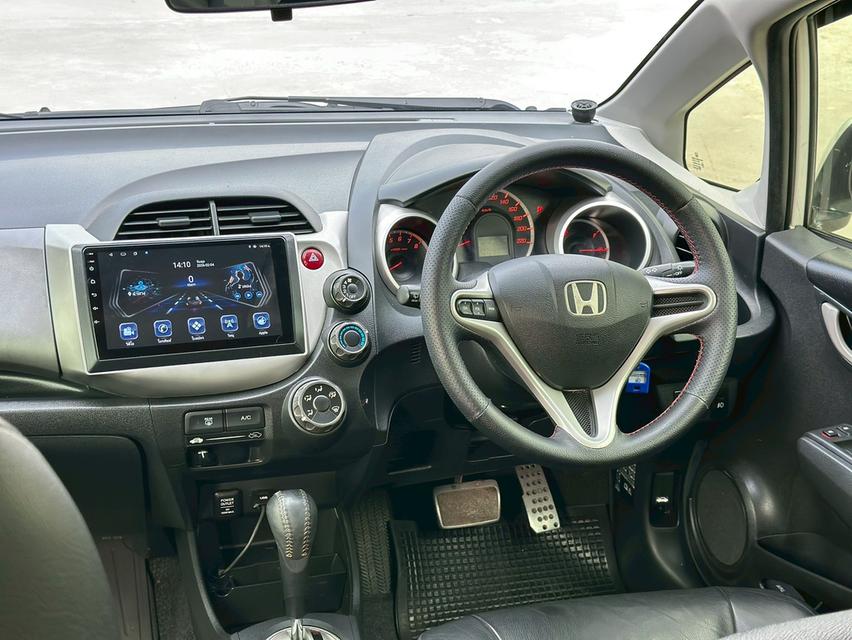 รหัสรถ PAT7335 HONDA JAZZ 1.5V เกียร์ออโต้ ปี 2010 สีขาว รูปที่ 10