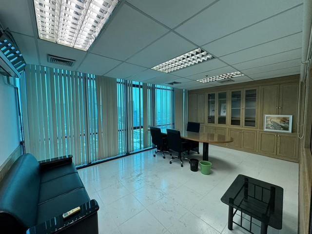 PPL13 ให้เช่า พื้นที่ออฟฟิศ อาคาร A Tower รัชดาภิเษก 18 office พื้นที่ใช้สอย 300 ตร.ม พร้อมเฟอร์นิเจอร์  ใกล้ MRT สถานี ห้วยขวาง -สุทธิสาร 5