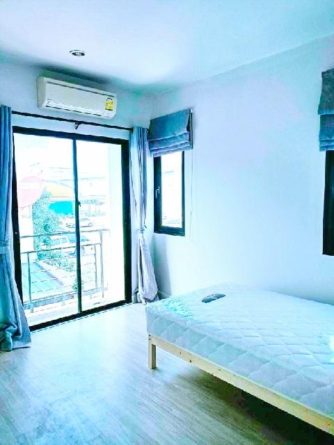รร.นานาชาติแพน-เอเชีย 2.7 กม.ตลาดเจโม ทาวน์เฮ้าส์หลังมุม 3 นอน 2 น้ำ 2 ชั้น ตลาดนัมเบอร์วัน ราม2 ทุ่งเศรษฐี พร้อมเฟอร์ 3 4