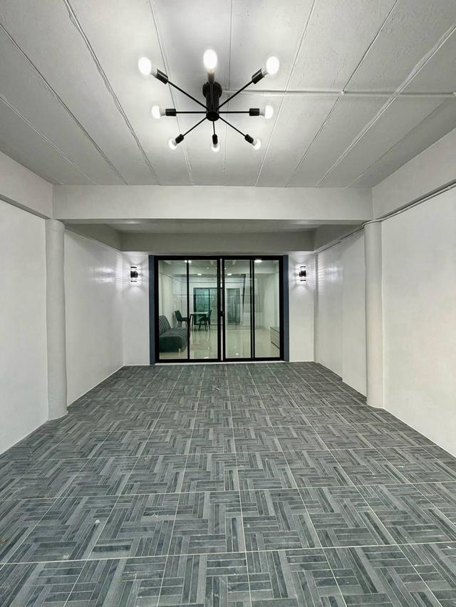 หมู่บ้านทรายทองนิเวศน์ ใกล้ห้าแยกปากเกร็ด ทาวน์เฮาส์ 2 ชั้นตกแต่งใหม่พร้อมอยู่ ทำเลดี ใกล้ห้าแยกปากเกร็ด เซ็นทรัลรัตนาธิเบศร์ 5