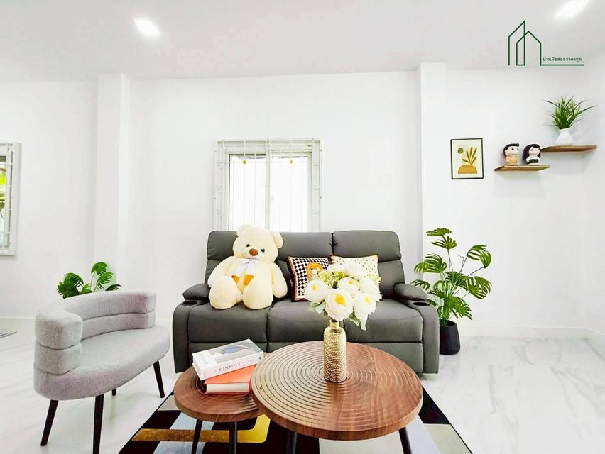 หมู่บ้าน อาร์ เค พาร์ค หทัยราษฎร์ หลังมุม รีโนเวทใหม่พร้อมอยู่ 8