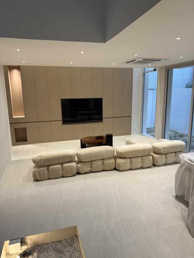 ขายหรือให้เช่า บ้านเดี่ยว 3 ชั้น โครงการ โนเบิล เทอร์รา พระราม 9 – เอกมัย เฟอร์นิเจอร์ครบ พร้อมเข้าอยู่ 4