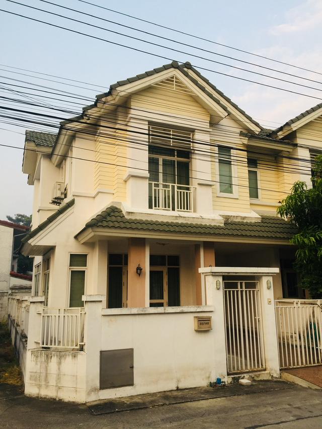 ทาวน์เฮ้าส์ หมู่บ้าน สิรภัทร 2 ไทรม้า รัตนาธิเบศร์ ท่าอิฐ 2