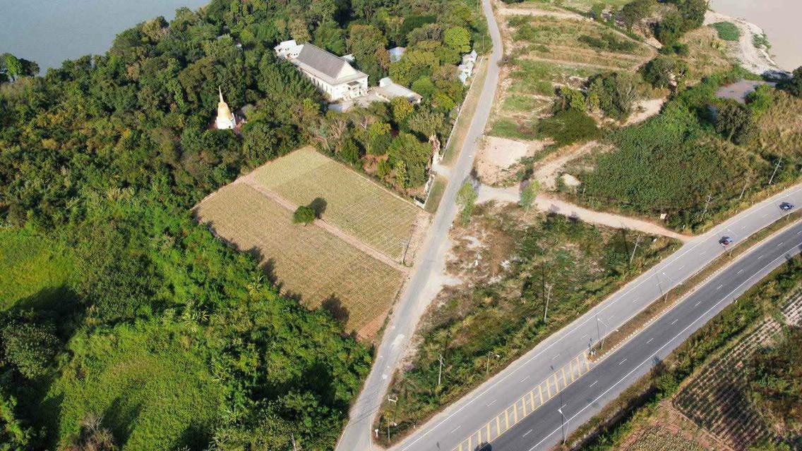 ที่ดินเปล่า ติดแม่น้ำโขง  ทำเลดี รูปแปลงสี่เหลี่ยม โซนสีเขียว ติดถนน ห่างชุมชน เหมาะสำหรับทำธุรกิจ 7