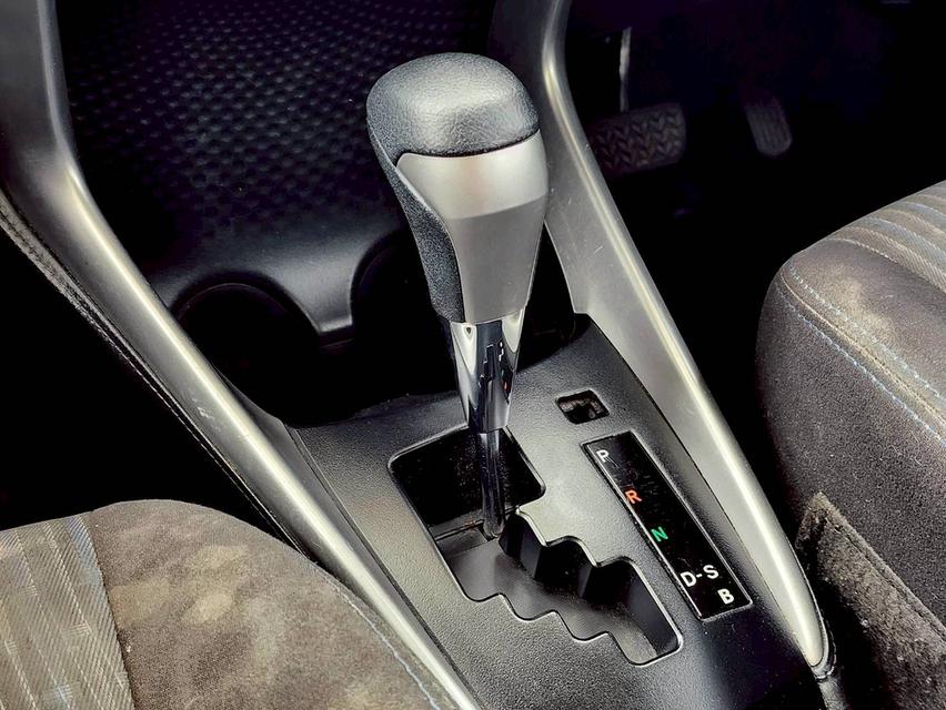 ขาย Toyota Yaris 1.2E ปี17 10