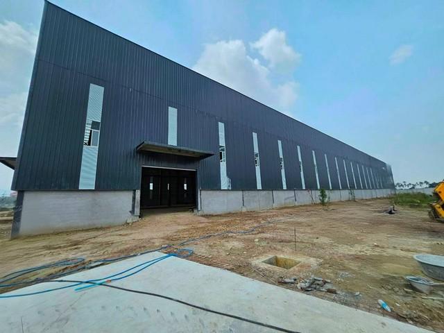 ให้เช่าโรงงานบ้านบึงชลบุรี ผังสีเหลือง พื้นที่ใช้สอย 6000 ตรม ออฟฟิต แยกจากตัวโรงงาน 1