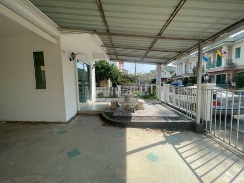 บ้านแฝด 2 ชั้น หมู่บ้านสินทรัพย์ 2 ขนาด 37.6 ตรว. พื้นที่ใช้สอยรวม 108 ตรม. ต.บึงยี่โถ อ.ธัญบุรี จ.ปทุมธานี 5