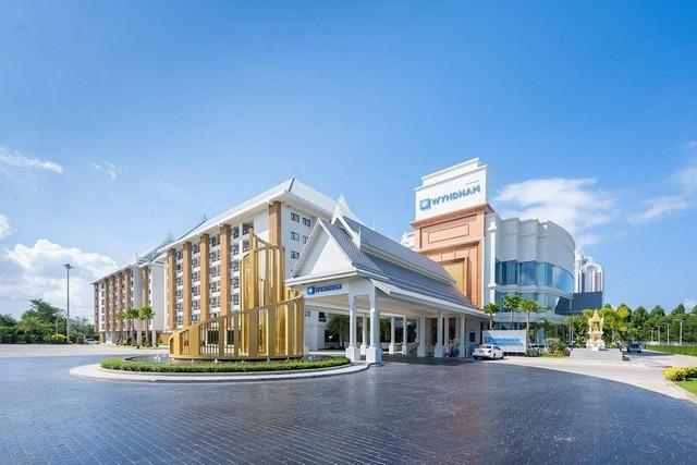ขายห้องชุด Wyndham Jomtien Pattaya เป็นคอนโดมิเนียม Luxury Style Resort 7 ชั้น 4 อาคาร 2