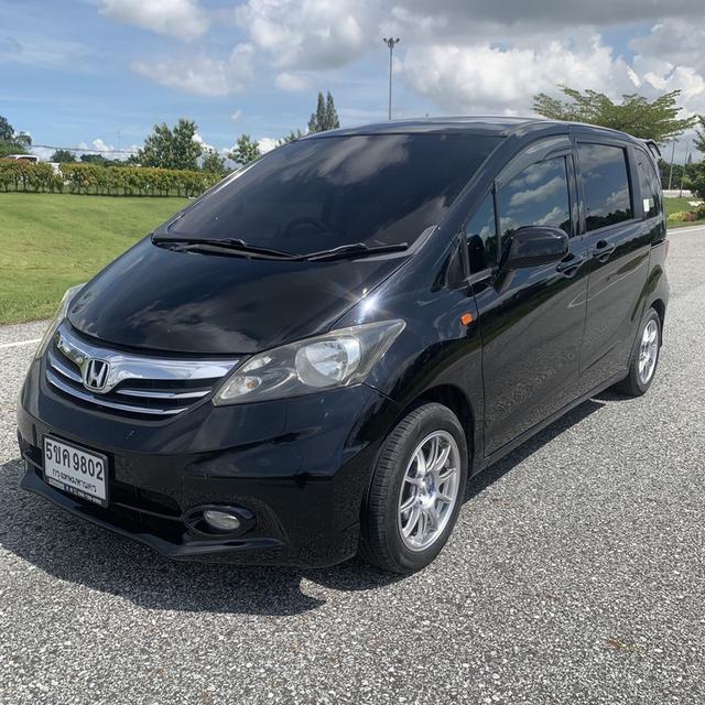 HONDA FREED 7ที่นั่ง AUTO 2012 ✅รถสวย สะอาด ประหยัดน้ำมัน 3