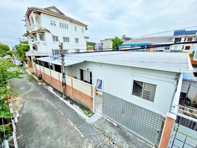 รพ.ลาดพร้าว600ม. .โกดังให้เช่า 670 ตร.ม. เดอะมอลล์ บางกะปิ MRT ลาดพร้าว 101 1.4 กม บิ๊กซี ลาดพร้าว1 Food Land เซ็นทรัล อ 1