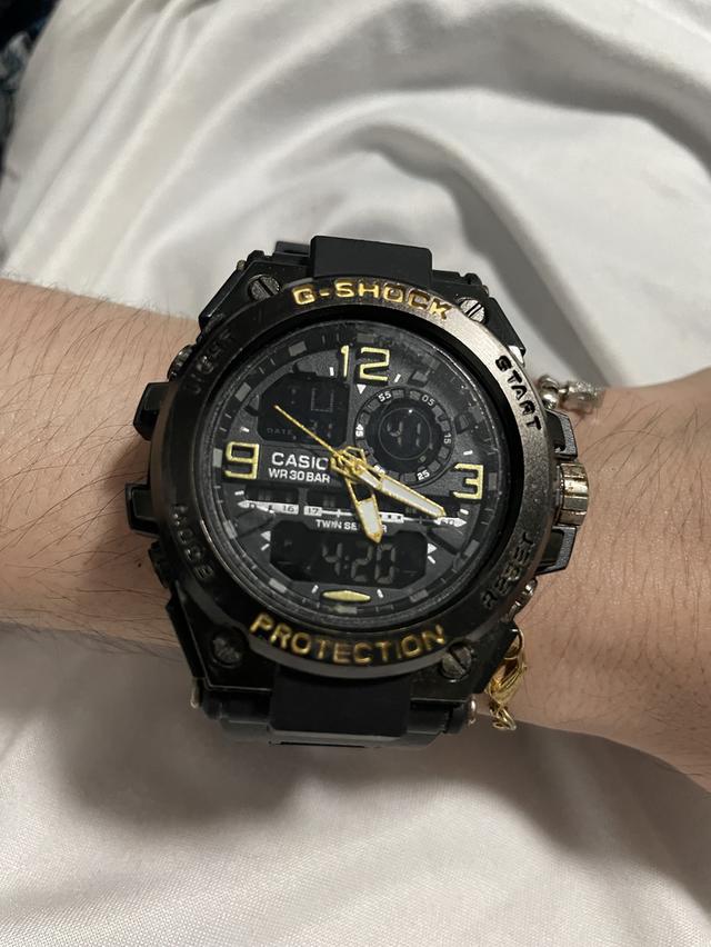 นาฬิกา G-Shock รุ่นแรกสุด (DW-5000) เปิดตัวในปี 1983 รูปที่ 2