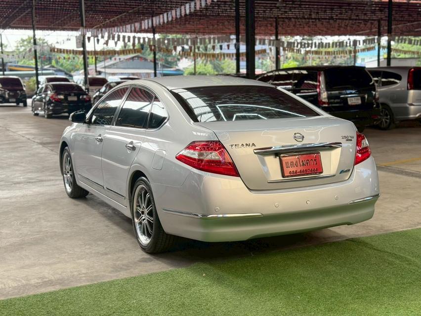 NISSAN TEANA 2.5 250XV ปี 2010