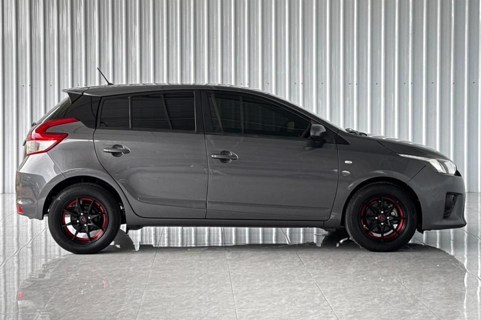 Toyota Yaris 1.2J เบนซิน เกียร์ออโต้  ปี2015 9