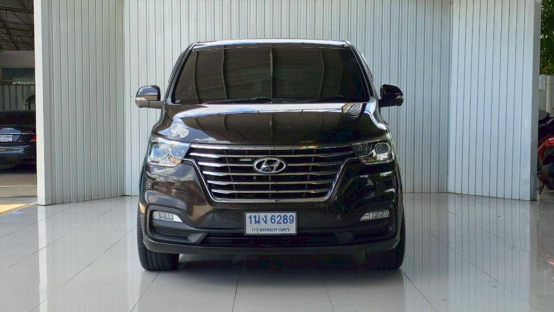 ขาย Hyundai H1 2.5Deluxe ปี19 2